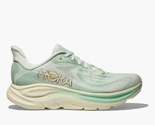 Load image into Gallery viewer, Women&#39;s Clifton 10
